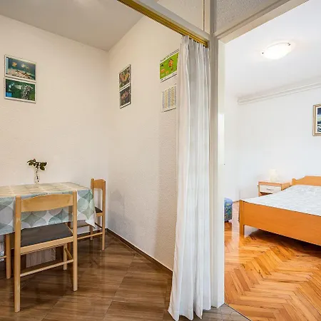 Cozy Nur 500 Meter Zum Mit Privatparkplatz Und Grillbereich